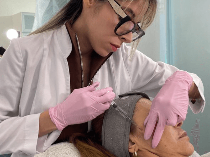 Bioestimuladores de Colágeno - Dra. Ana Colmenarez