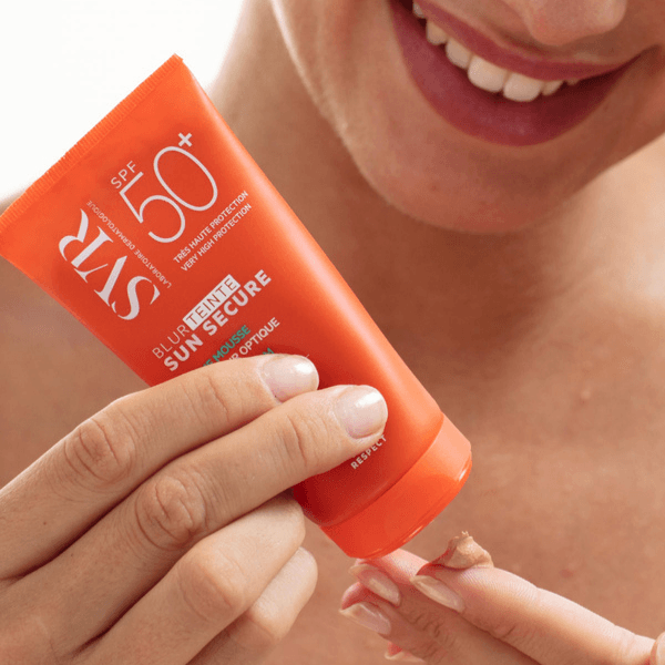 Sun Secure Blur Teinte Hale SPF50+